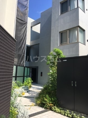 2/7 エントランス