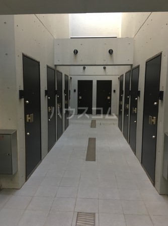 3/7 エントランス