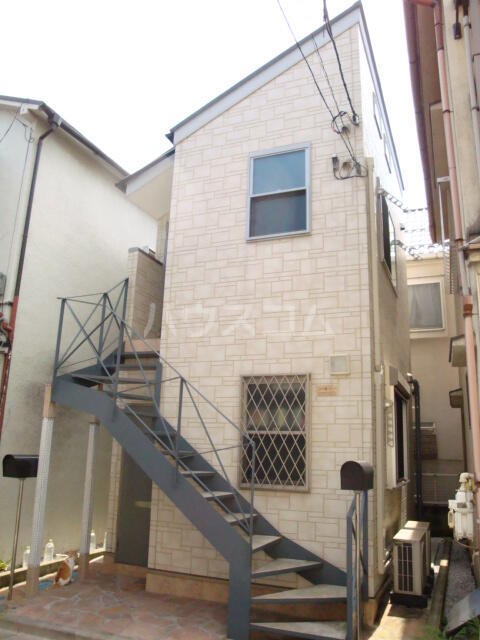 2/2 エントランス