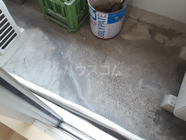 19/30 バルコニー