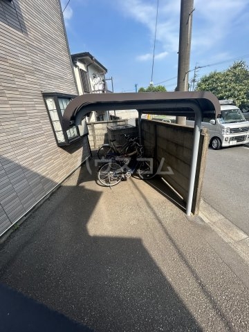 18/24 エントランス