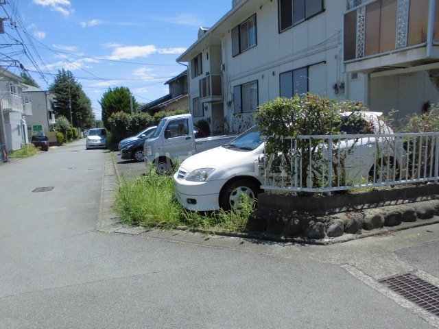 17/18 駐車場