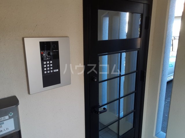 20/22 エントランス