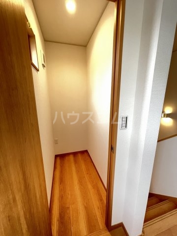 16/30 収納