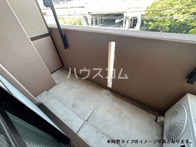 16/29 バルコニー