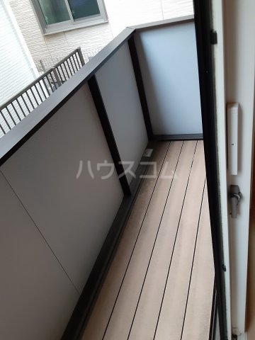 18/26 バルコニー