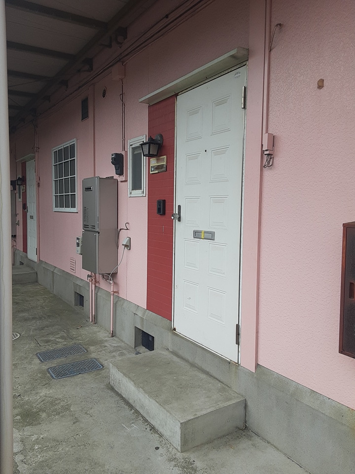 19/26 エントランス