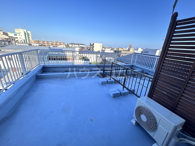 13/28 バルコニー