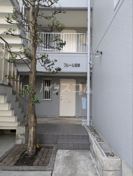 24/25 駐車場