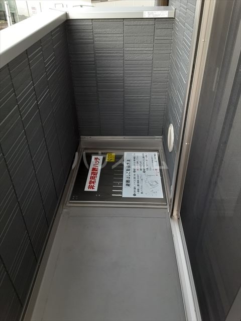 13/29 バルコニー