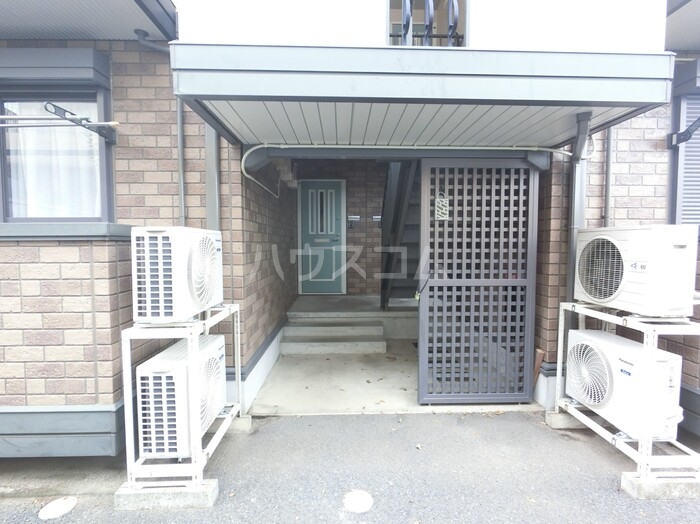 19/22 エントランス