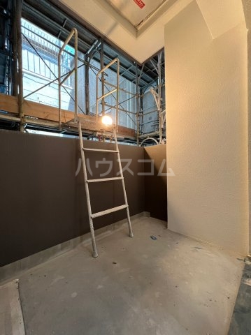 17/28 バルコニー