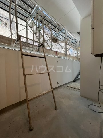 17/28 バルコニー