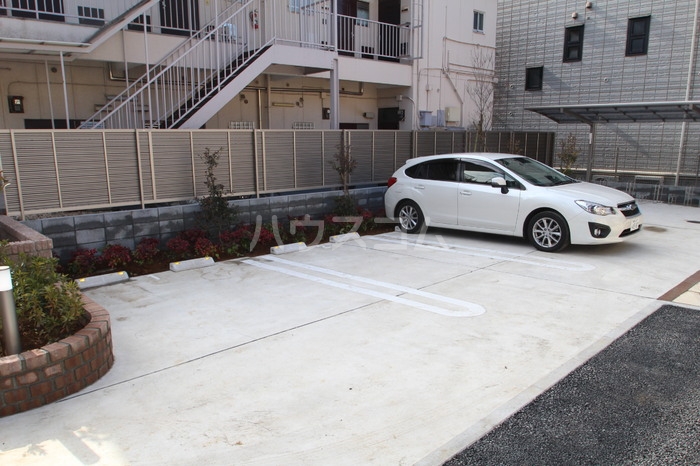 14/15 エントランス