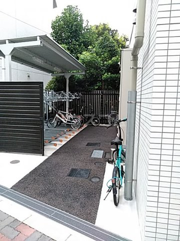2/30 外観