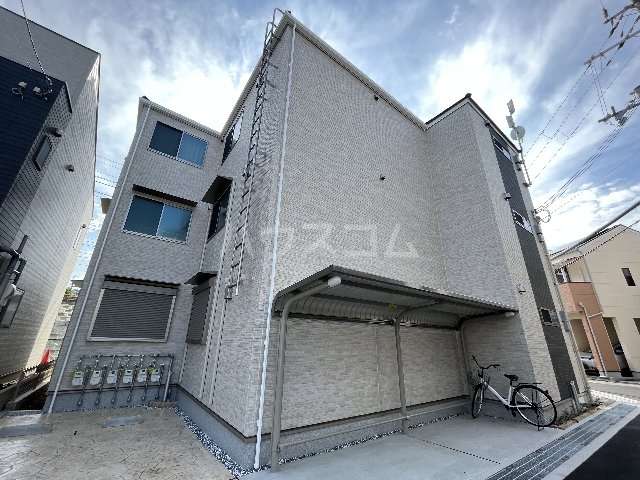 2/30 外観
