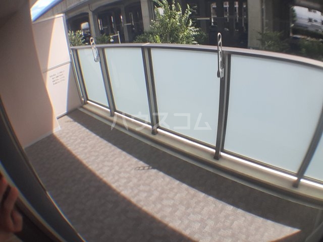 15/28 バルコニー