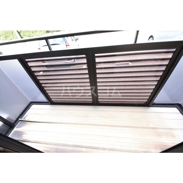 15/28 バルコニー