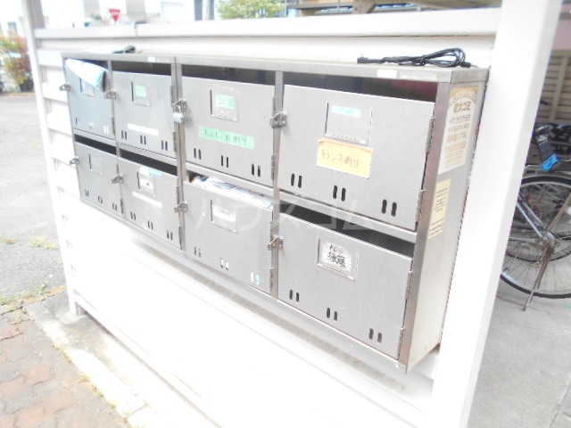 21/29 エントランス