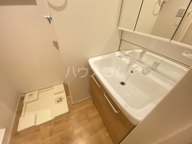 13/30 洗面