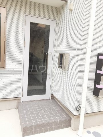 21/24 エントランス