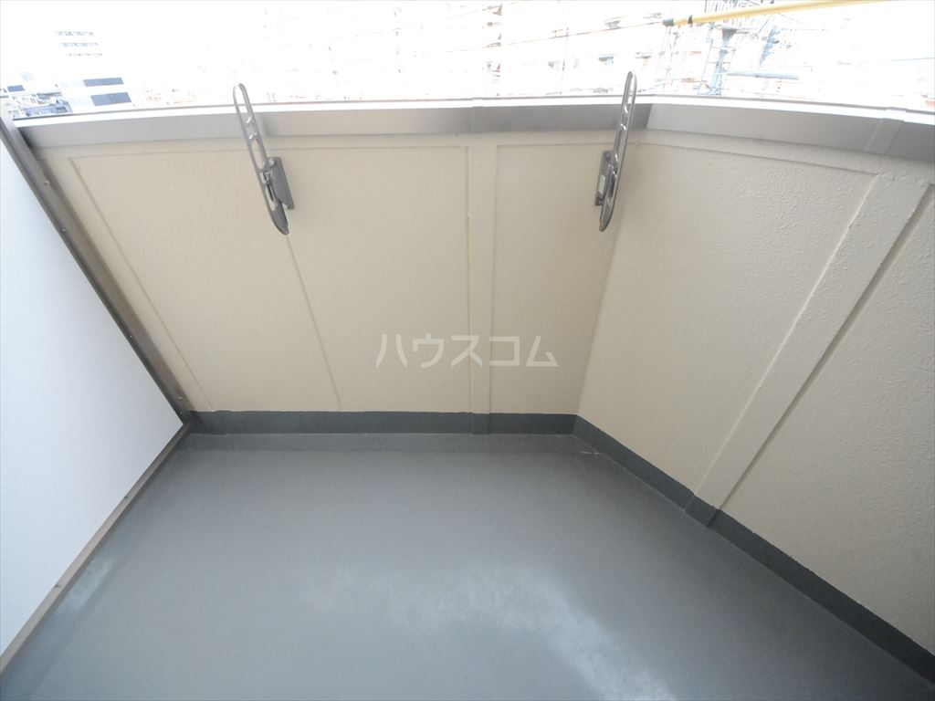 19/30 バルコニー