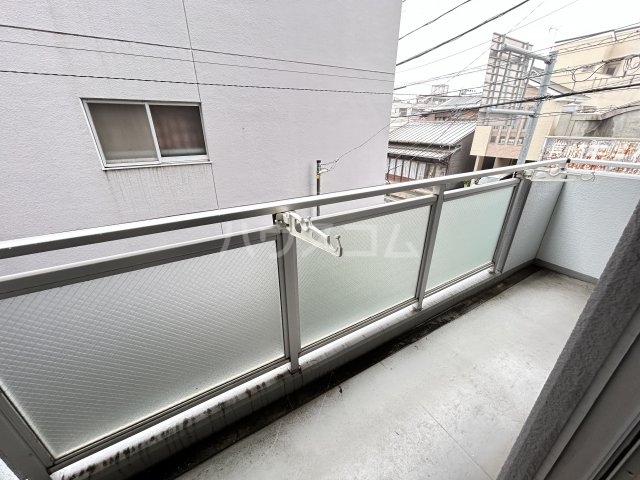 21/30 バルコニー