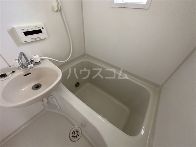 15/25 浴室