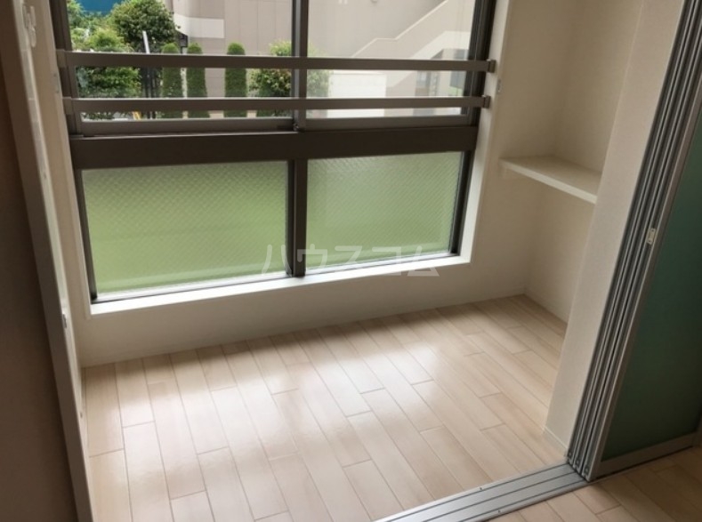 19/30 バルコニー