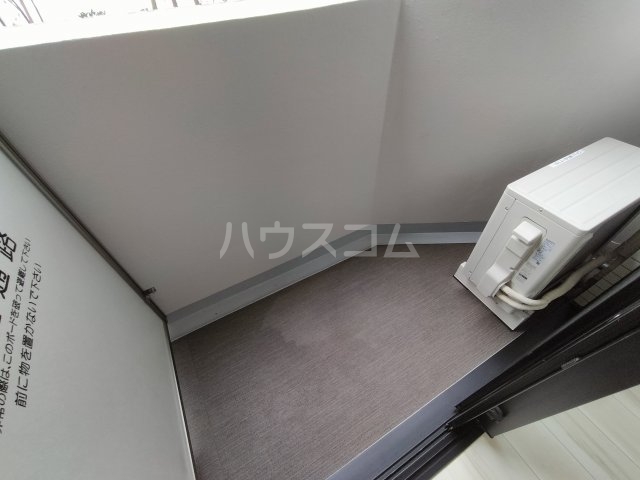 20/30 バルコニー