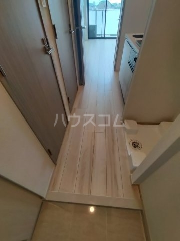 13/30 玄関