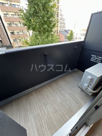 19/30 バルコニー