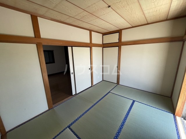 8/30 寝室
