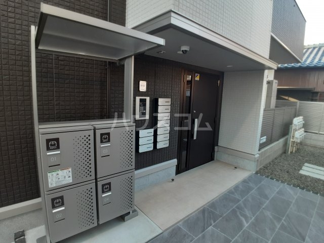 2/10 エントランス