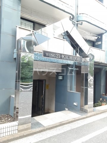 2/3 エントランス