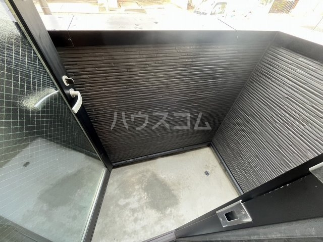 17/30 バルコニー