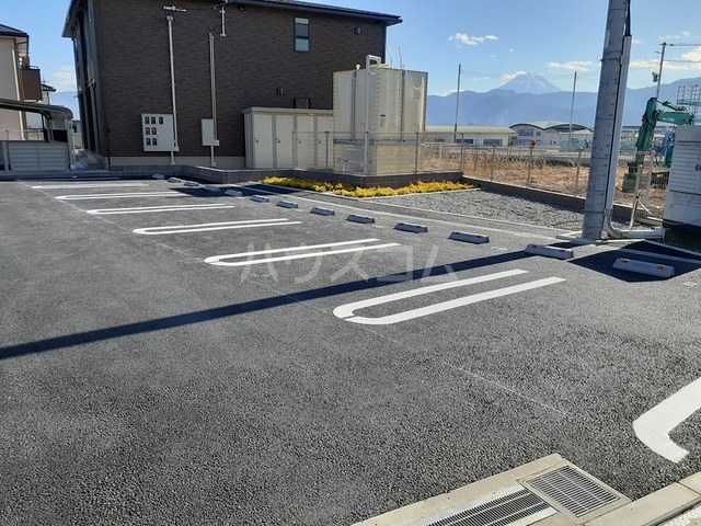 14/20 駐車場