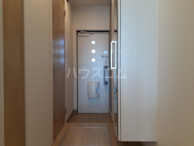 5/20 玄関