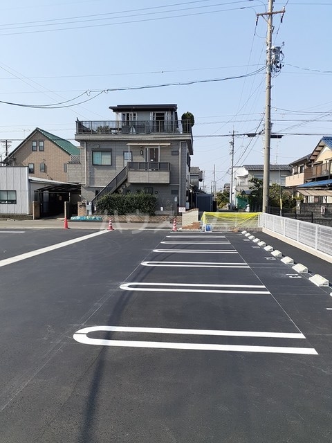 14/20 駐車場