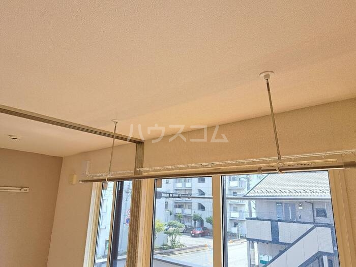 13/19 バルコニー