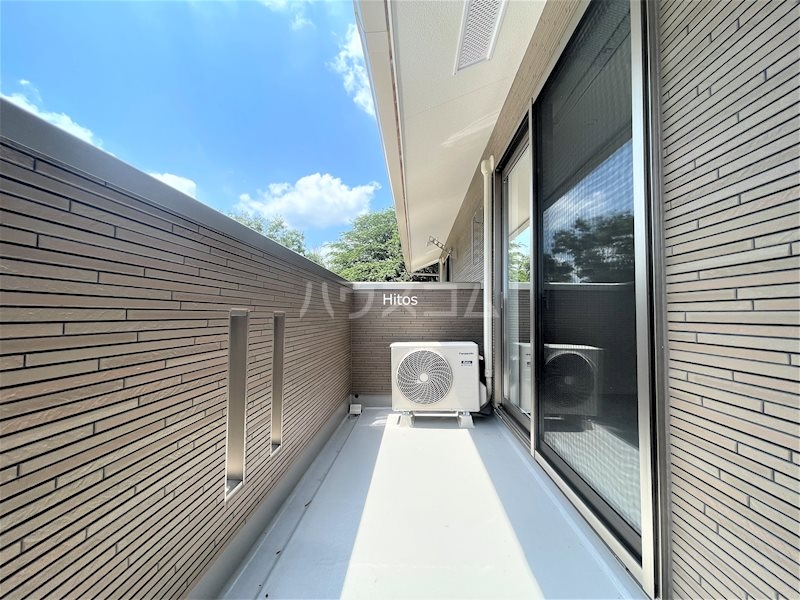 16/27 バルコニー