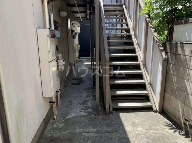 20/22 エントランス