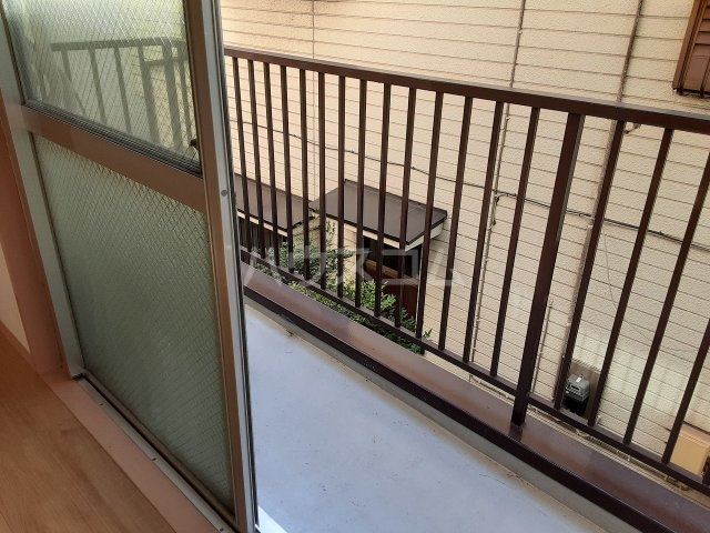 17/28 バルコニー