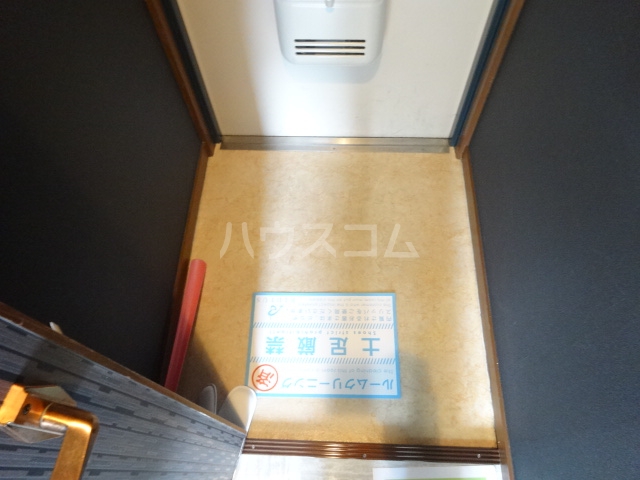 13/30 玄関