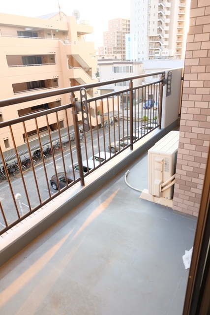 15/24 バルコニー
