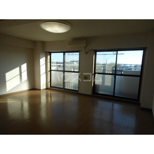 3/23 リビング/ダイニング