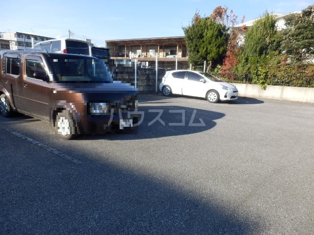 15/23 駐車場