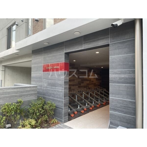 2/3 エントランス