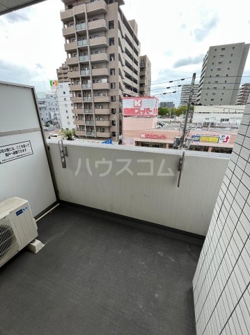 16/23 バルコニー