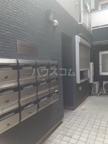 2/2 エントランス